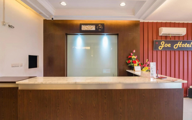 RedDoorz Plus near Soekarno Hatta Airport 2