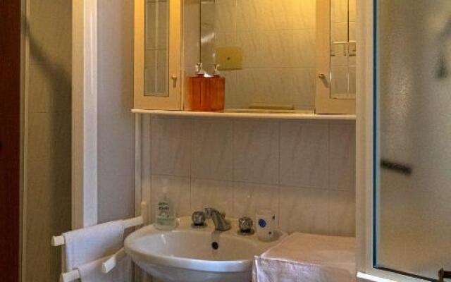 Casa singola su 2 piani Brolo