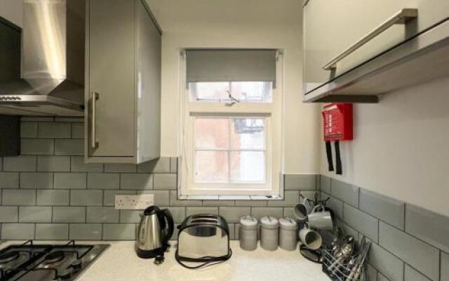 Berkeley  Apartment