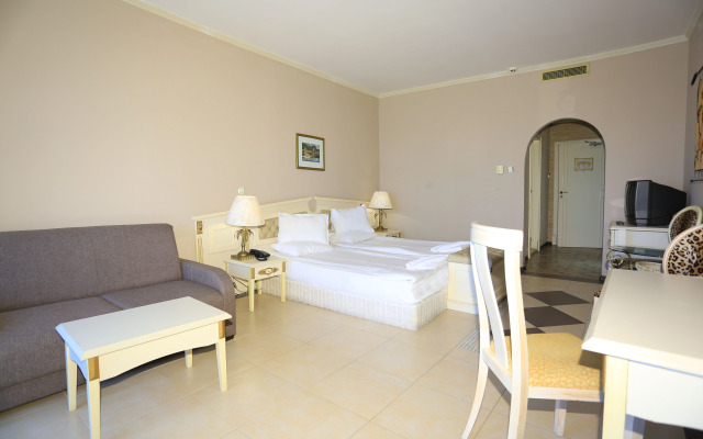 Imperial Palace Hotel & Spa