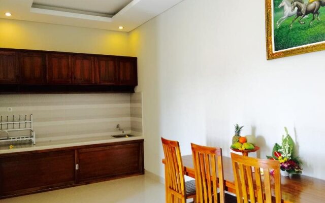Suwardika Homestay and Dormitory - Hostel