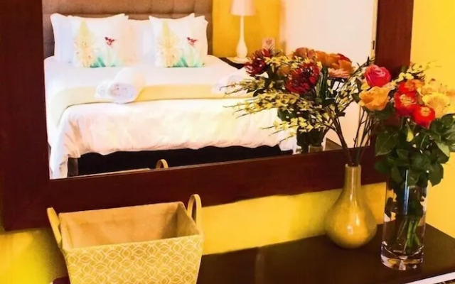 Madison House & Cottages