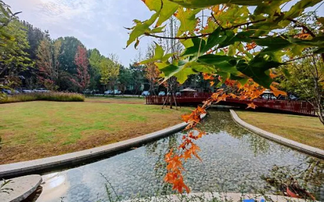 Weihe Jinhui Conference Center – Outside – Weinan