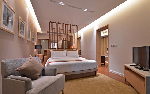 Summit Windmill Golf Suite Hotel @Suvarnabhumi