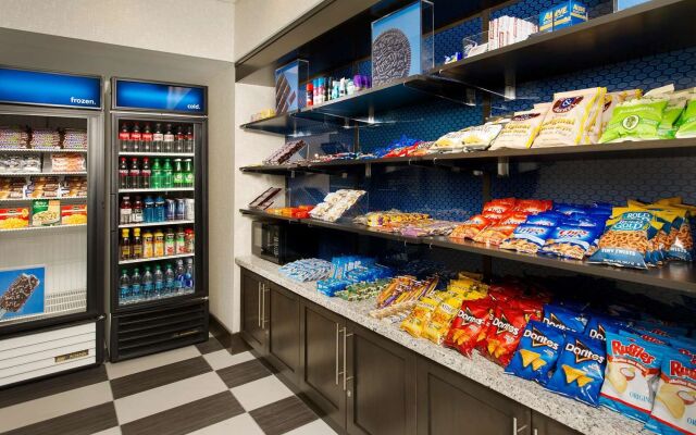 Hampton Inn Buffalo-Airport / Galleria Mall