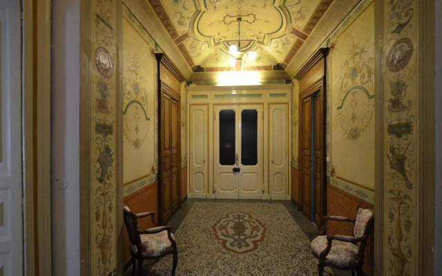 Napione25