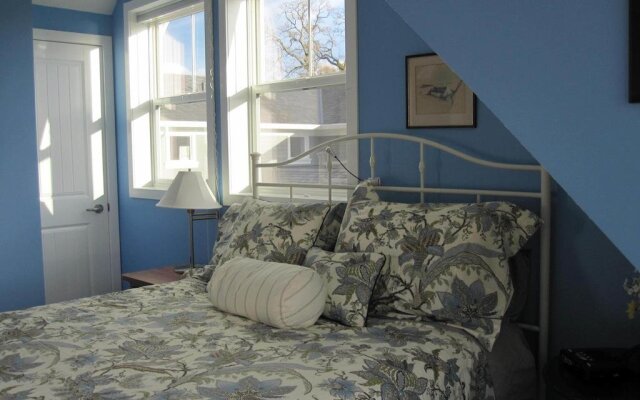 Future Friends Bed & Breakfast