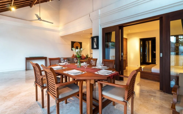Villa Lalang Temu
