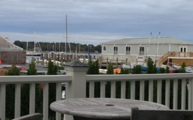 The Inn at Stonington