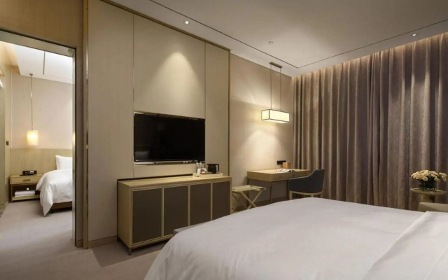 Begonia Hotel