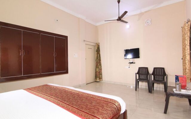 OYO 15177 Hotel HKJ Sanskriti