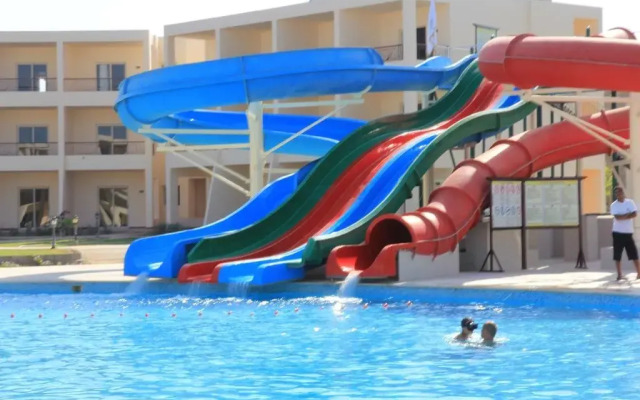 Royal Brayka Beach Resort