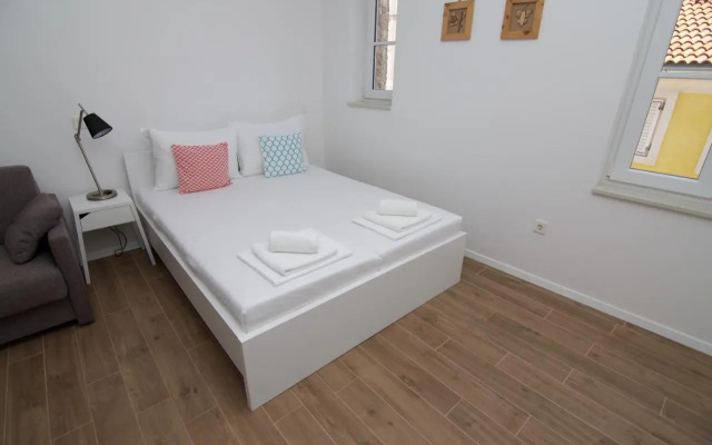Apartments and Rooms Jospino