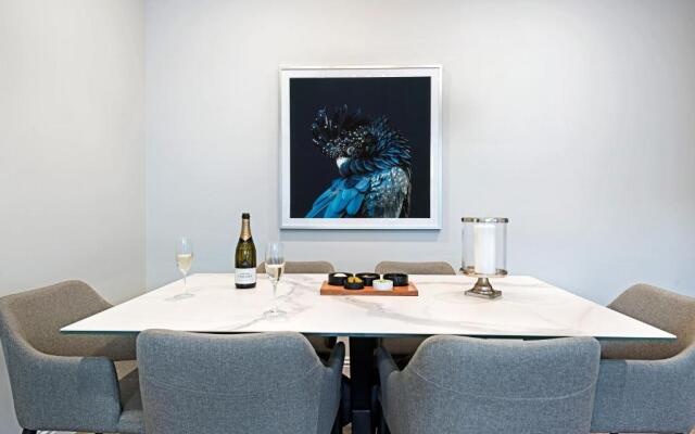 Manhattan Apartments - Caulfield North