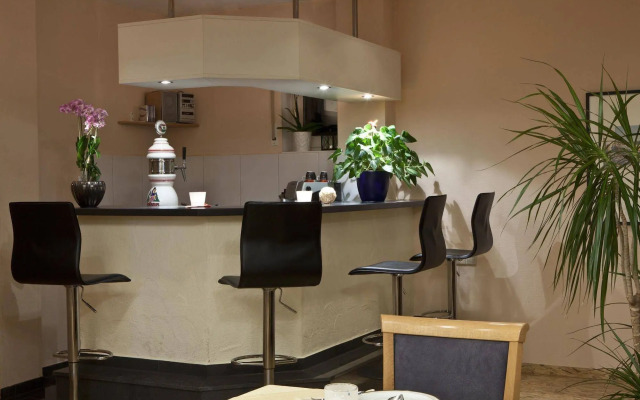 Airport Hotel Stetten