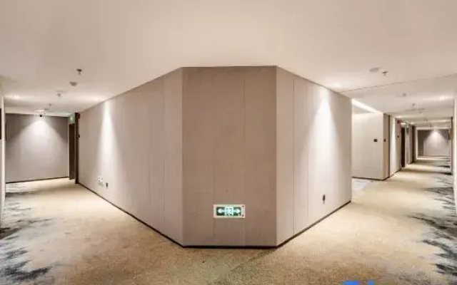 Polysheron Hotel (Yingkou Fujia Triumph Arch)