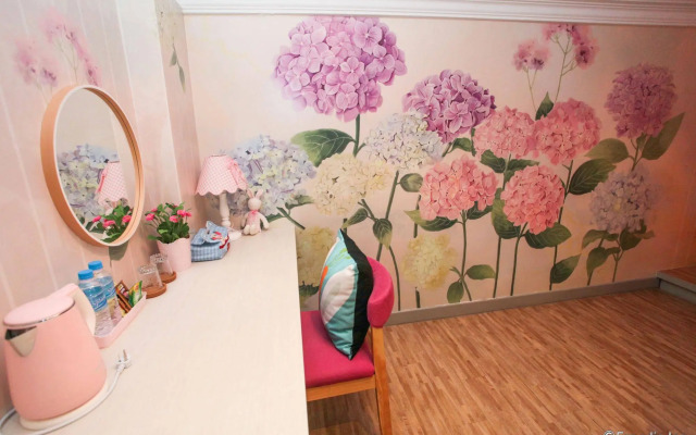 Champion Hotel (SG Clean Certified & Staycation Approved)