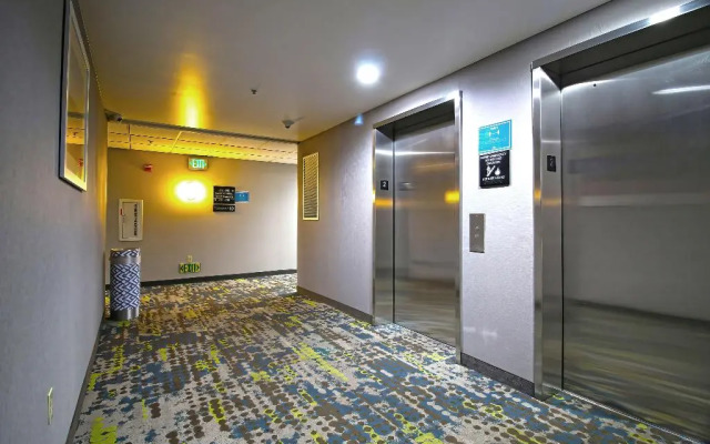 Hampton Inn & Suites Tacoma