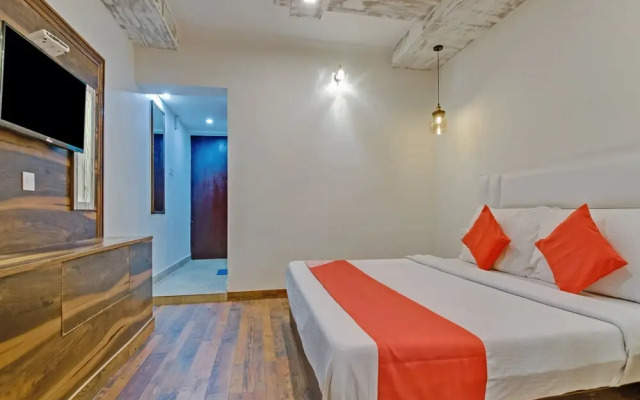 OYO 4249 Hotel Ark
