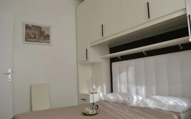 Renovated Flat With Pool and Terrace Near the Beach