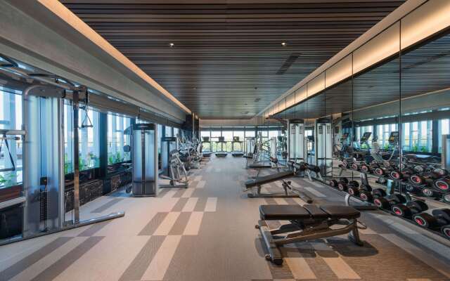 Wyndham Grand Yangon Hotel