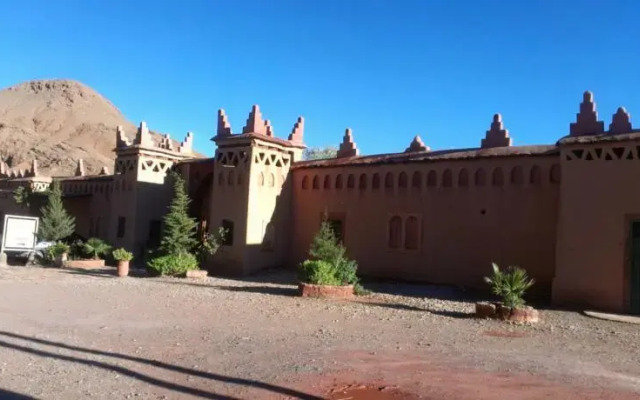 Riad Dar Tougha
