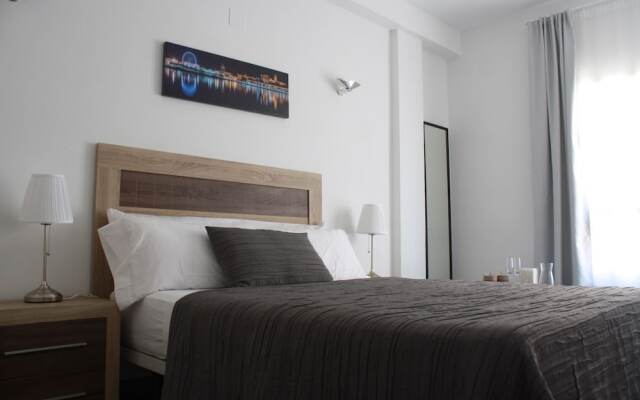 Málaga Cathedral Rooms