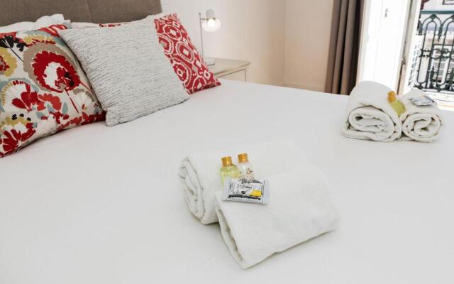 Amazing 1BDR Apartment in Chiado by LovelyStay
