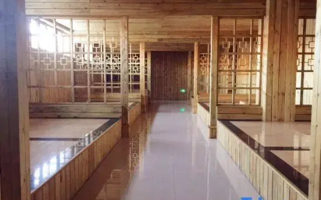 Yabuli Forest Hot Spring Hotel