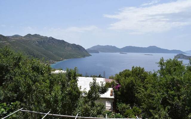 Saranda Teras Pansiyon