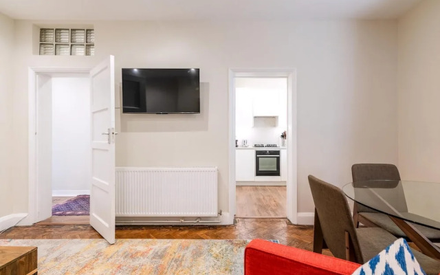 Stylish Kings Cross Flat