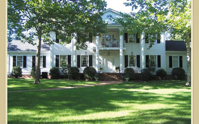 The Virginia Cliffe Inn