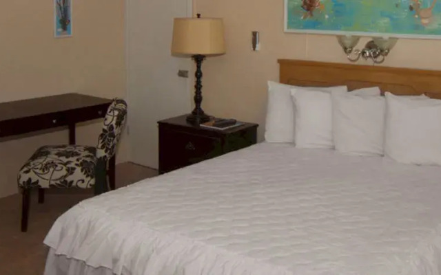 Fischers Cove Beach Hotel