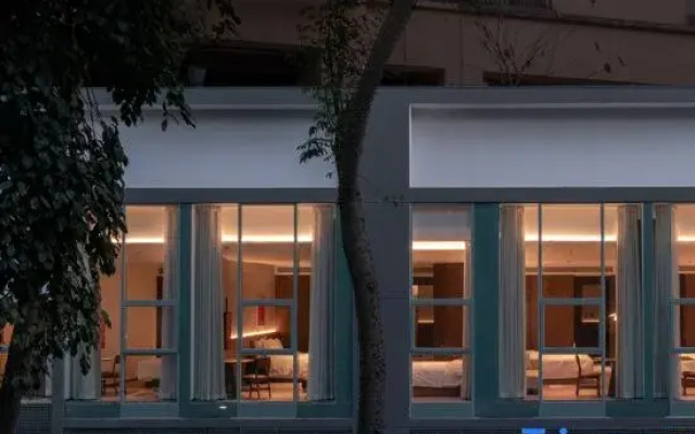 Mossland Hotel