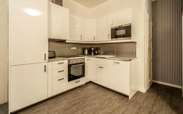 Labyrinth apartments by Ruterra