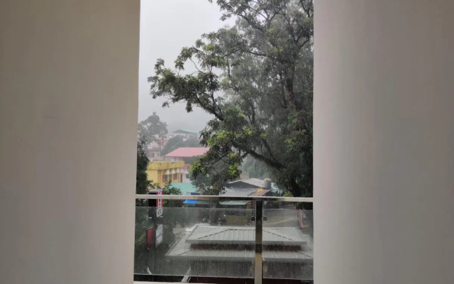 Abuzz Oxfordcaps Imperial Heights Dehradun