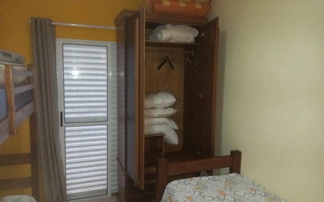 Casa Térrea-Bertioga-Uso exclusivo para de 1 a 10 pessoas