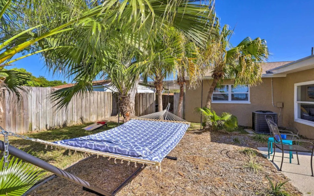 Pet-friendly Merritt Island Home w/ Heated Pool