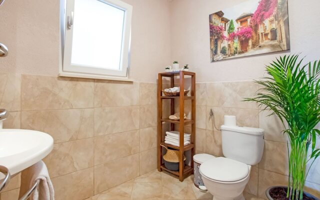 Sunrise Blace Apartments