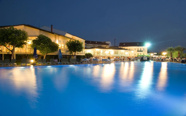 Lycus River Thermal Hotel