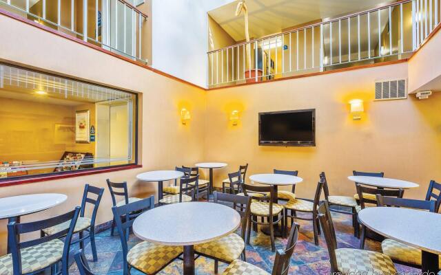 Hampton Inn Monterey