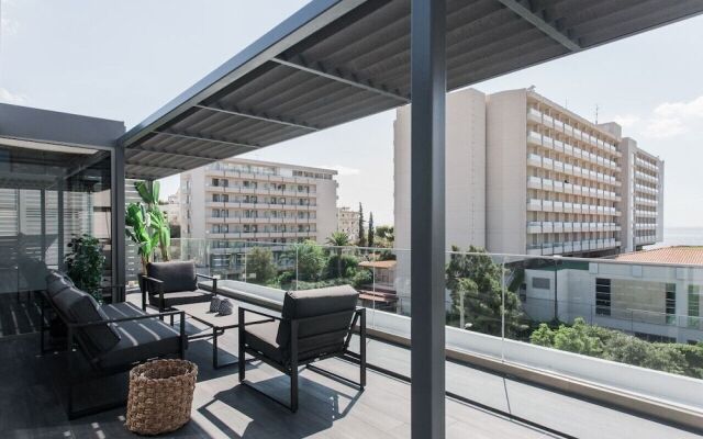 Riviera Luxury Penthouse By The Beach