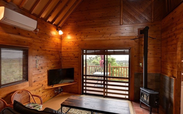 Matayoshi Coffee Farm – Guest Rooms – Higashi