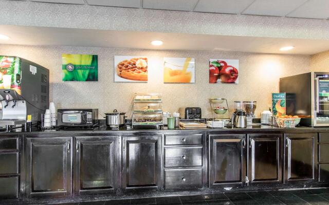 Quality Inn & Suites Memphis East