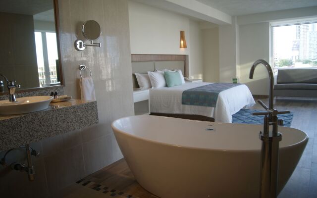Hotel Velvet Plaza