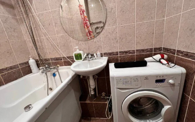 Апартаменты Вояж на улице 50 лет ВЛКСМ, д. 13, корп.2