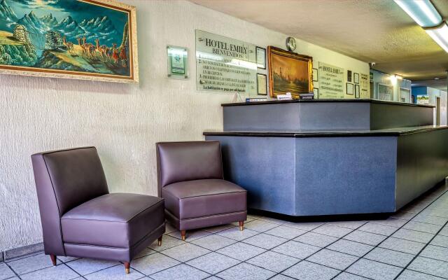 Hotel Emily