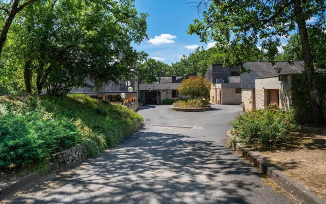 Gite in Collonges-la-rouge Near Dordogne Valley