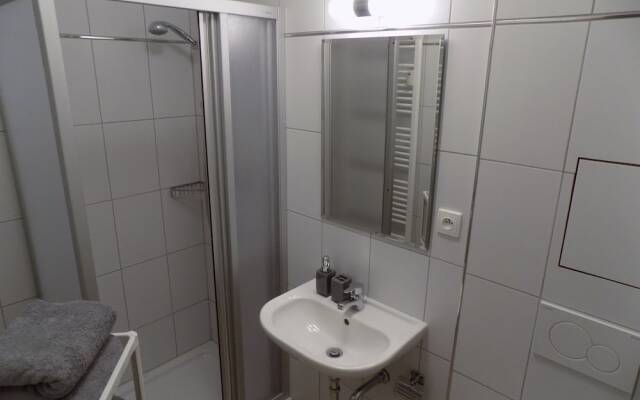Karlsbad Apartments