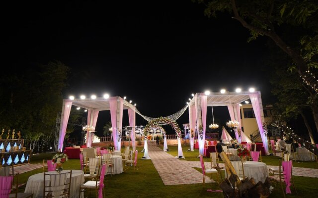 Mango Bloom River Resort